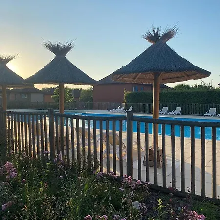 4-6 Personnes A - Avec Piscine * Prayssac