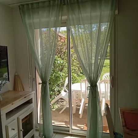 4-6 Personnes A - Avec Piscine Apartman *